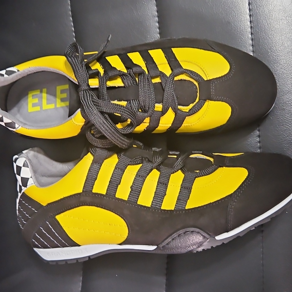 GrandPrix Original USA Yellow and Black Men's Sneakers NWOT - Picture 2 of 9